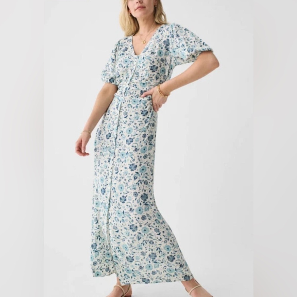 Faherty S maxi dress puff sleeve Blue and White Floral button front great cond